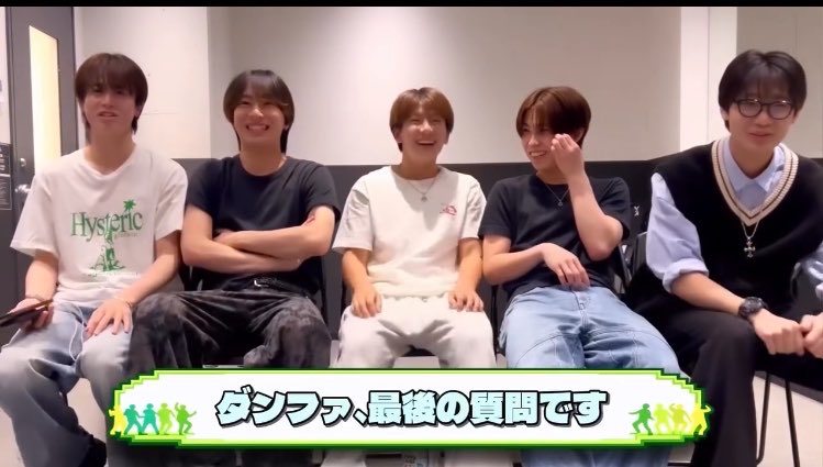 MASATAKAWAII's tweet photo. つか、みんな半袖Tにジーンズっぽいボトムスなのに彪吾だけシャツにベスト着てておもろい 
夏夏夏夏 春 https://t.co/jDfslCQqYe