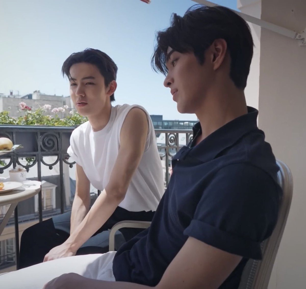 Imcaprigir1's tweet photo. Akhirnya menemukan foto yg cocok untuk karakter mrk yg ini, gue sangat cinta si letnan Mikael #keonhyeon https://t.co/Kobai71QLz