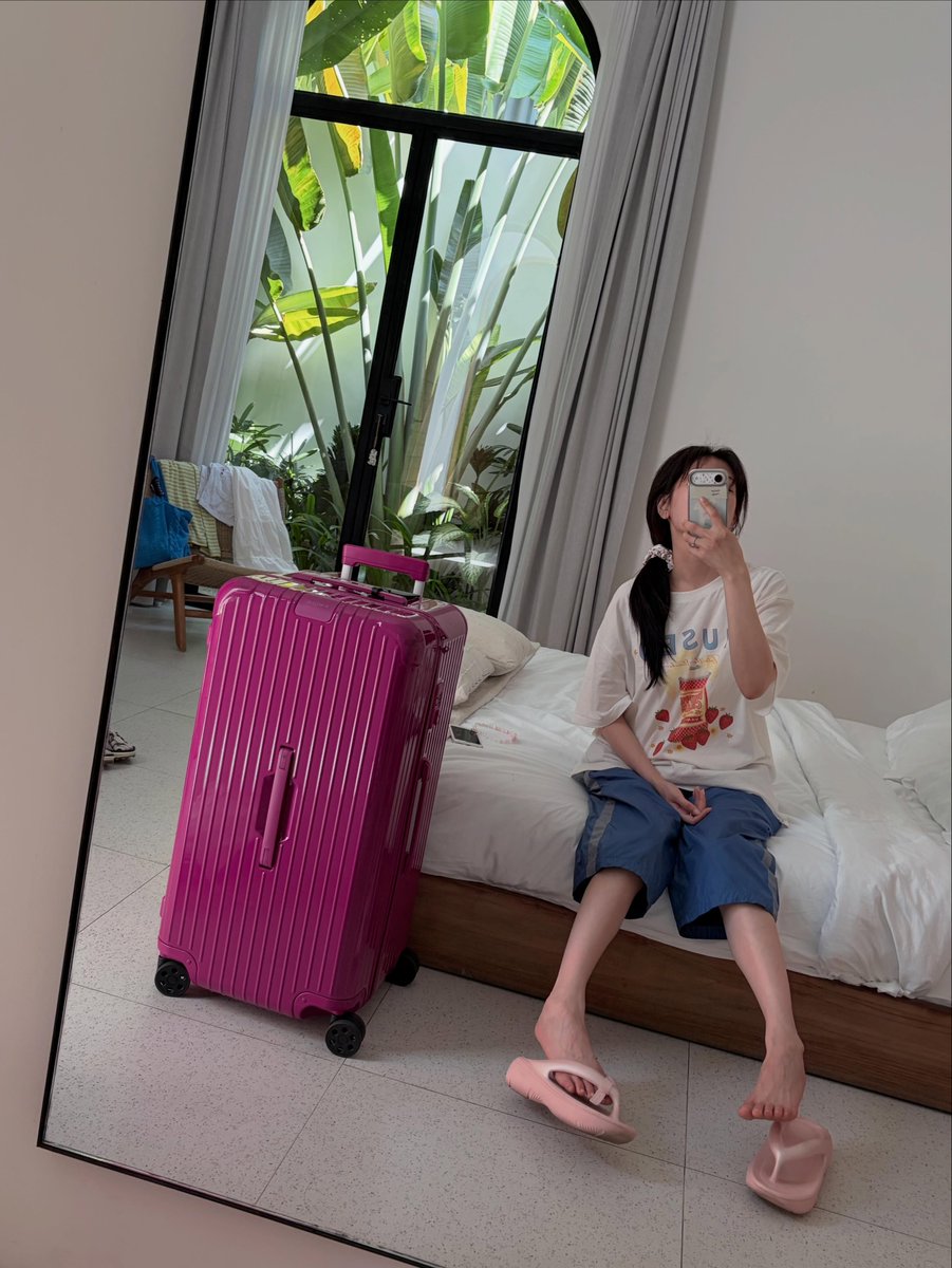 jungssominfp's tweet photo. 📸 — Jung Somin (@somin_jj) Instagram update

“🥥”

#정소민 #JungSoMin https://t.co/pCELI0dXuW
