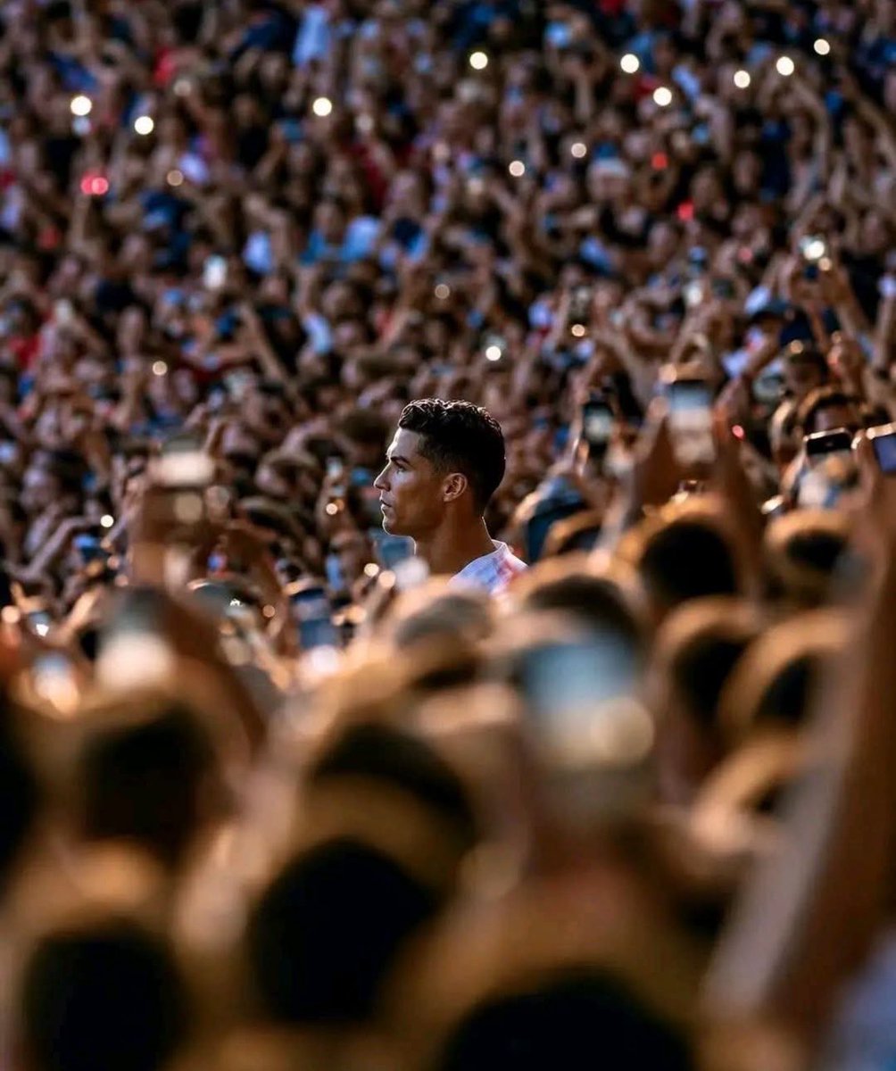 kephasjoe's tweet photo. Retweet and like if Cristiano Ronaldo is still your GOAT 🐐 🇵🇹 https://t.co/Hv0xQW0fkG