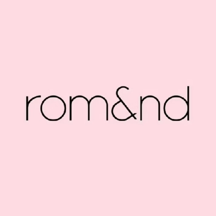 syupocat's tweet photo. GUYS.... FINALLY ROMAND BALIK KE INDONESIA LAGI‼️

k-beauty addict wajib mampir!! varian lippies, eyeshadow, brow cara available semuaaa shade✅

DAN LAGI DISKON GEDE-GEDEANNYA JUGAAA😭🫶🏻 https://t.co/K9dFVONy4S