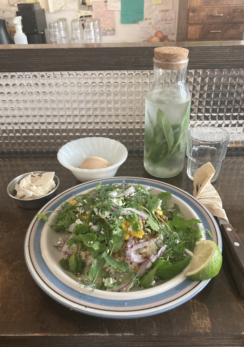 _notte_77's tweet photo. 히히 식도락의 하루🍛🥧 https://t.co/8SpGipHF58