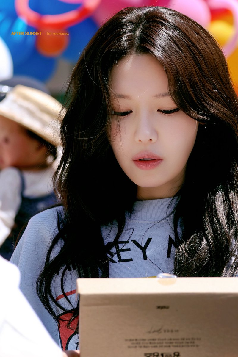 hourlysnsd's tweet photo. https://t.co/SkA2yJCJ7p