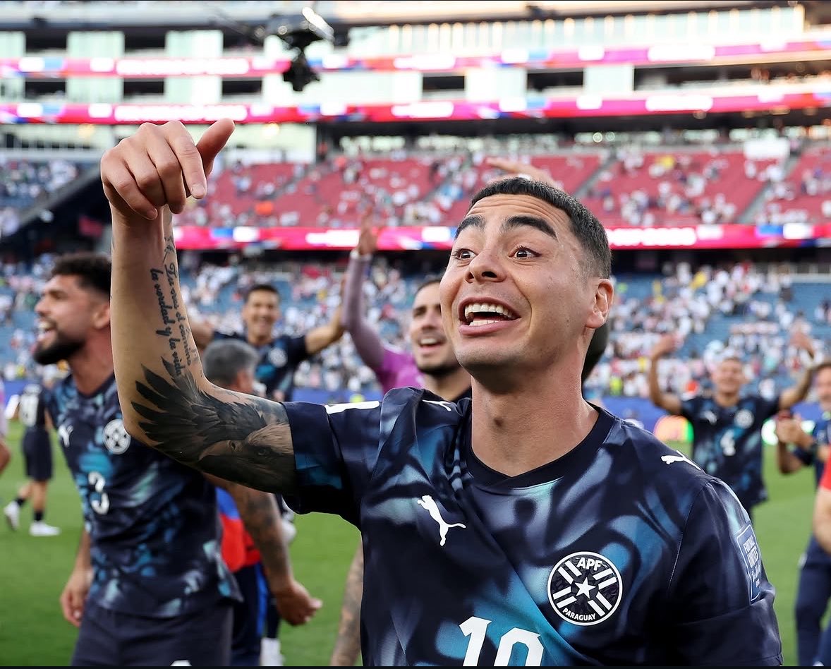 Miguel__Almiron's tweet photo. Gracias Dios🙏!!! Paraguay te amo❤️ https://t.co/IMxJfihAdA