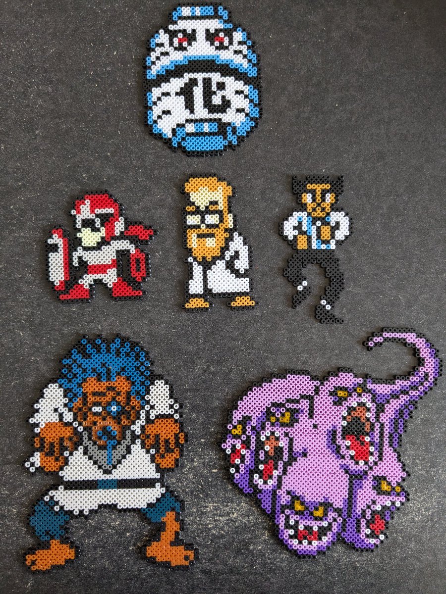 Shingu629's tweet photo. #今月作ったおビーズ晒そうぜ
ロックマンは一部前月より作成。
今月もあまり作れませんでした。。
ゴエモン系をもう少し作りたいなあ
#アイロンビーズ https://t.co/1WQUt8S9fD
