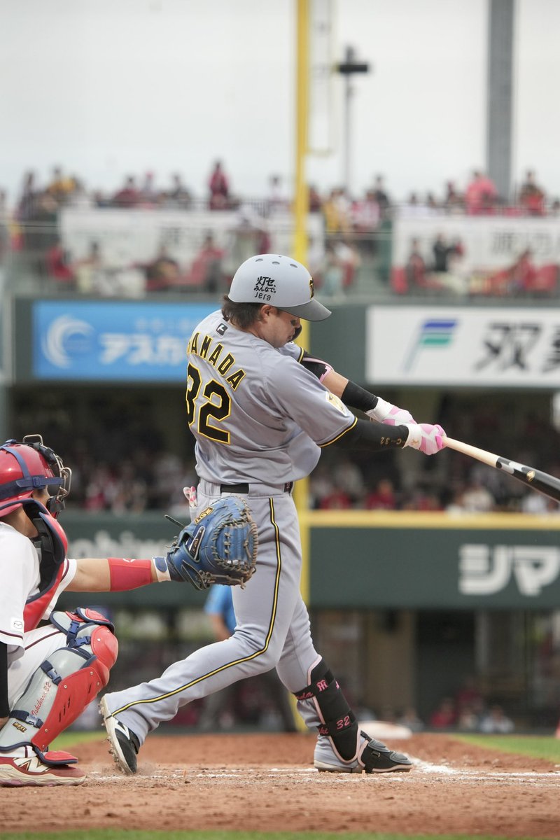htht_ysya's tweet photo. 1打席見��て嬉しかった🍁
#濱田太貴 選手 https://t.co/VqX9p9HpK4