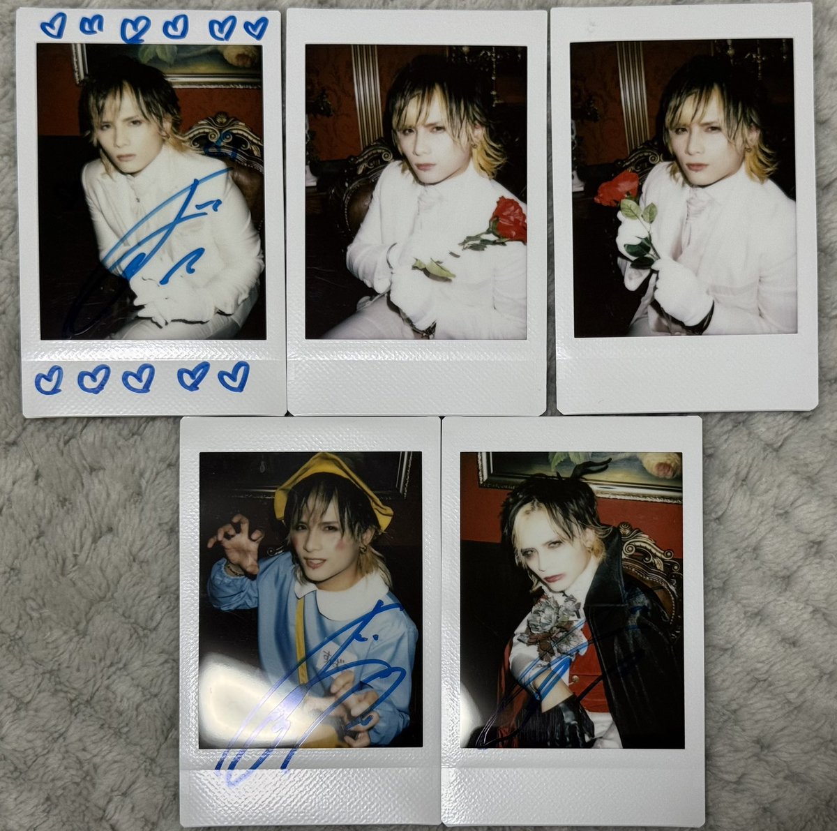 kiry_roy_trhk's tweet photo. Royz グッズ お譲り致します

所持)昴さん チェキ

求)4500円＋送料

5枚纏めてのお譲りのみ
リプ、DMまでお声かけください。 https://t.co/M19K4wLC2V