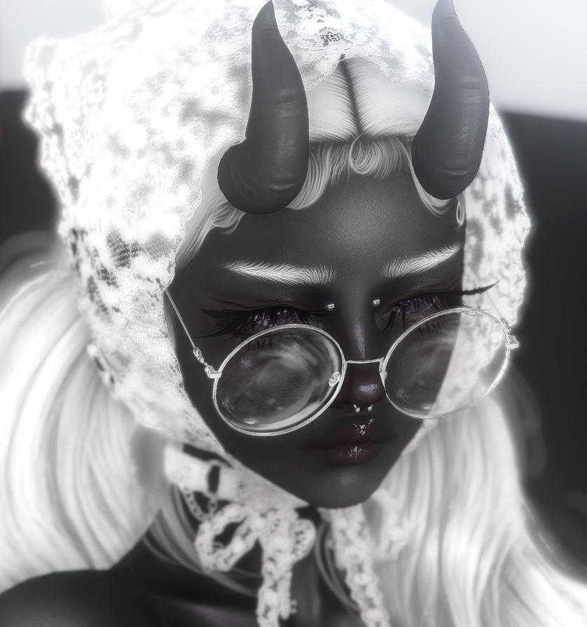 _monster_waifu_'s tweet photo. 🖤🤍 https://t.co/xqwiJmk48K