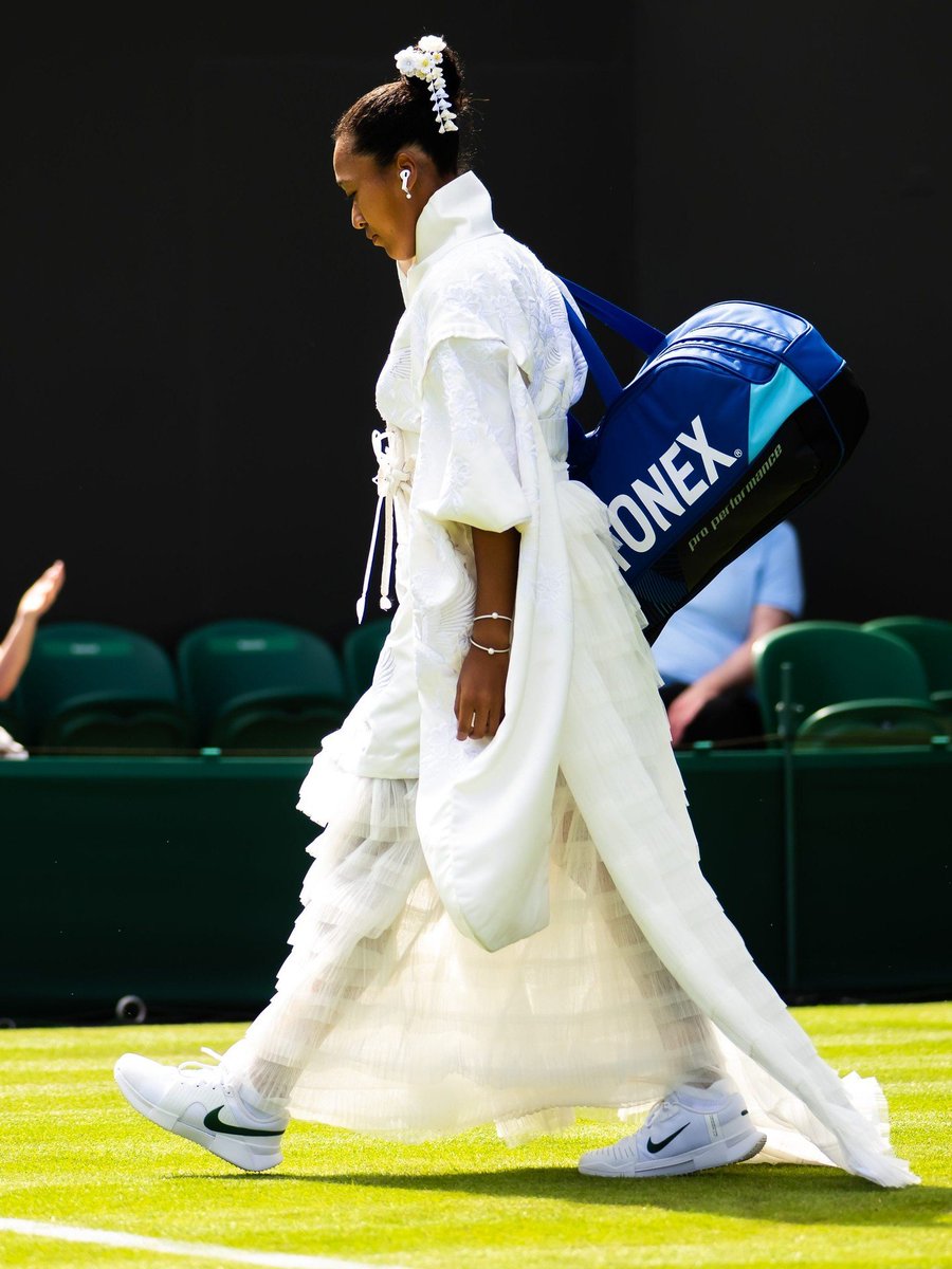 4AAAAart's tweet photo. Naomi Osaka’s Wimbledon Opening Look by Hana Yagi https://t.co/KEPXZPMnOz
