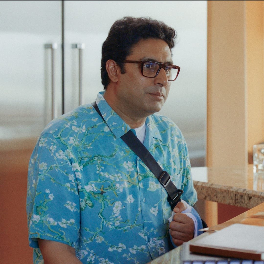 ashokmistry4545's tweet photo. 🔥 Every role…
Every experiment…
Every comeback…
Every victory… ❤️
That’s what makes @juniorbachchan truly special. 👏✨
@SrBachchan
#AbhishekBachchan ❤️🔥🎉 https://t.co/jUOiOiEsnv