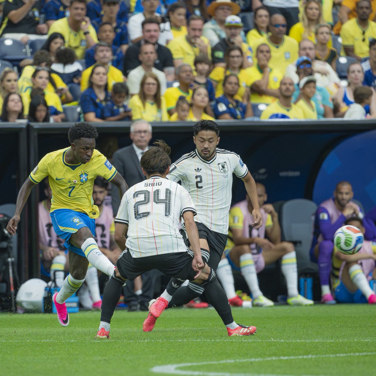 Hamooood_33's tweet photo. 🏆| 2026 FIFA World Cup 🤩
🚩| Brazil 🆚 Japan ⚽
🏟️| NRG Stadium 📍
#Japan #FIFAWorldCup #WorldCup2026 #USA #brazil https://t.co/MpFOi4T0IS