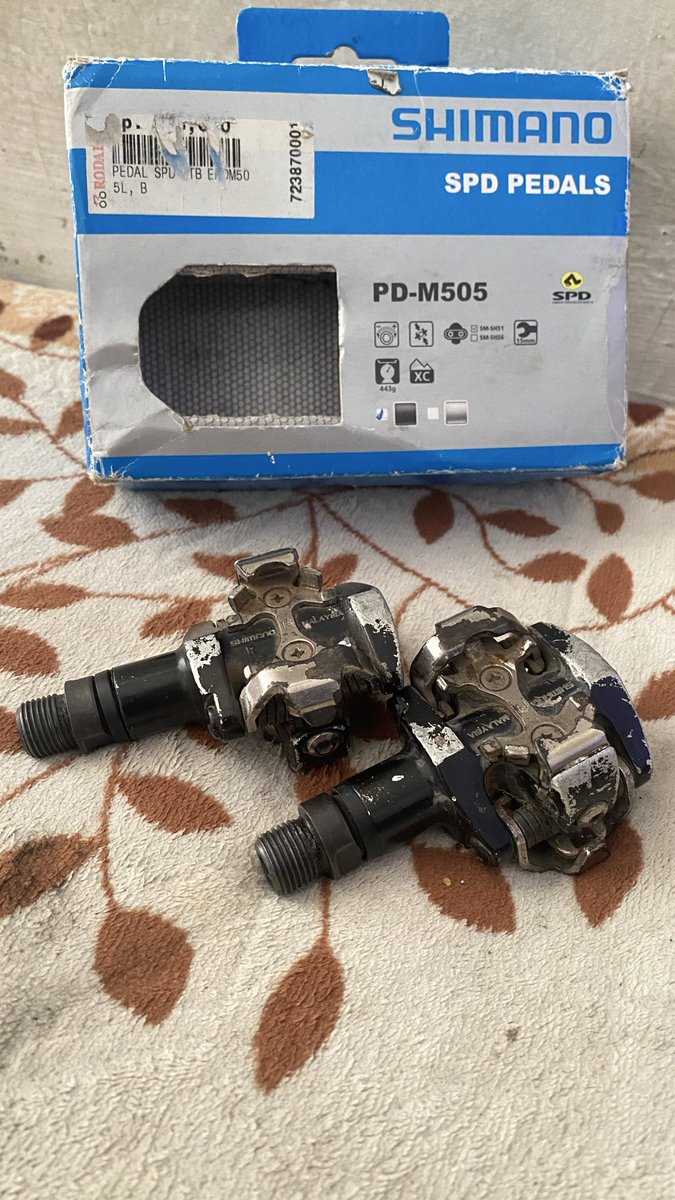 Void136's tweet photo. #fnfjb WTS Pedal cleat mtb shimano 
pd-m505 min pemakaian aja drat drat aman
250k aja https://t.co/ilf4Y80UML