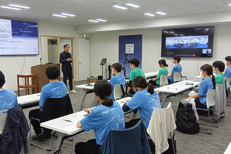 goodlifecare03's tweet photo. 【新卒情報】決意を新たに... 新卒正社員登用式を開催しました！
こんにちは！グッドライフケア採用担当です。
6月26日、東京本社と大阪オフィスにて、4月に入社した新卒メンバーの「正社員登用式」が執り行われました。
本文はこちら：https://t.co/WDB7iaUukg
#グッドライフケア #介護 #福祉 #新卒 https://t.co/goootL9ZIg