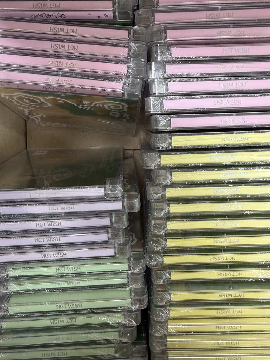 hhelllokittty's tweet photo. NCT WISH ode to love album sell
엔시티 위시 오드투러브 미개봉 쥬얼 앨범 양도

대량 bulk ⭕️ 
현물 On hand ⭕️
7장 1set= 0.5
거래내역 다수

Dm kkt
https://t.co/Bd5bIdIEvU

 album bulk unopened sell 판매 영통 포카 미공포 wts jewel case ver photobook 시온 리쿠 유우시 재희 료 사쿠야 https://t.co/GD6wPeSdzH