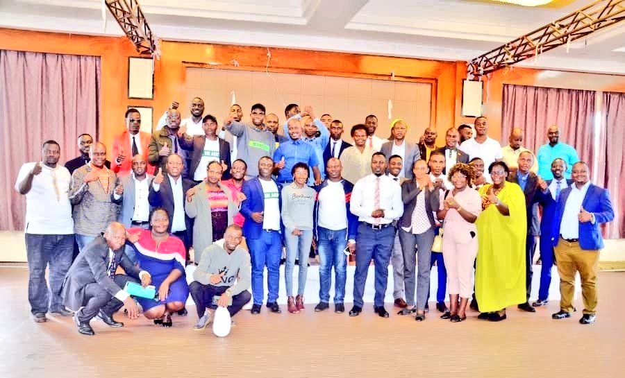 PRINCE.❤️MUHOOZI. tweet media
