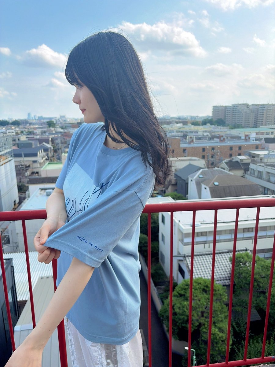 Number_i Tシャツ2枚 BON 顔写真 新グッズ紹介① ”VIBRANT”Tシャツ 鮮やかな青をテーマにデザインしたよ