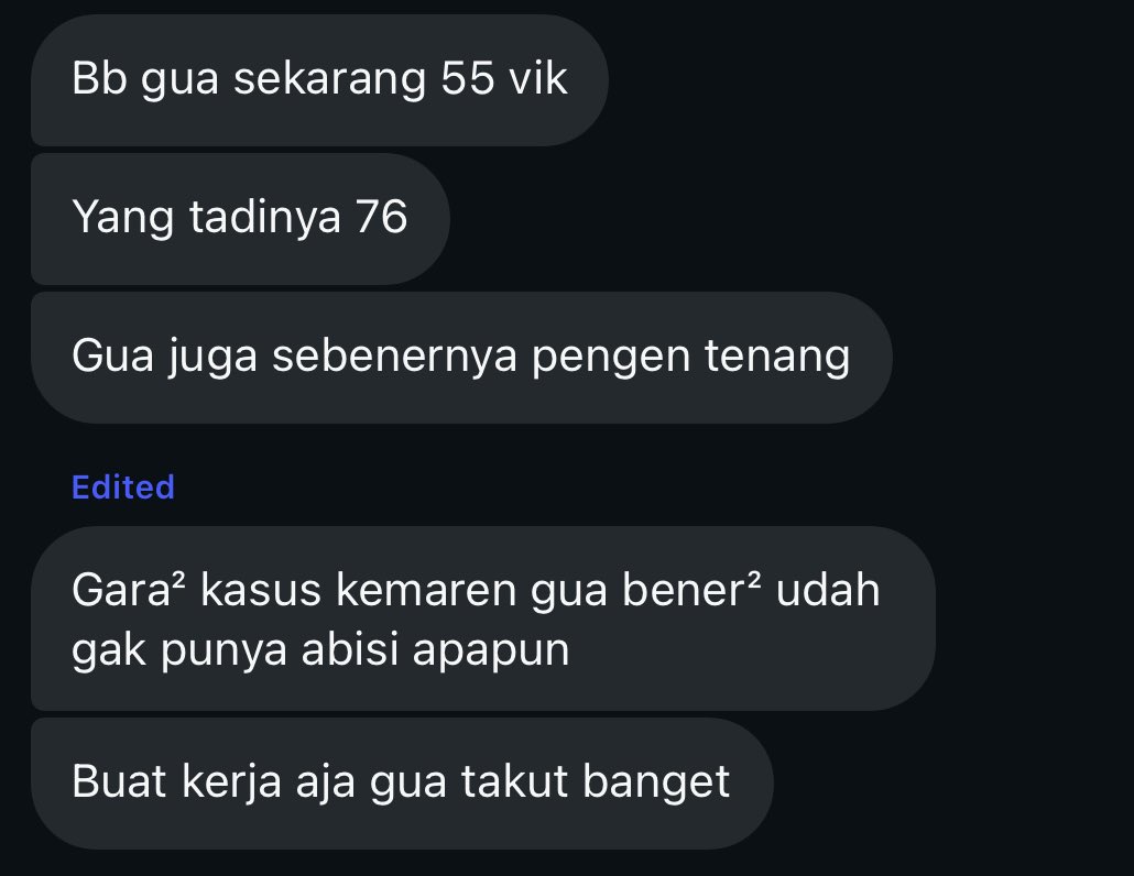 urhottesone's tweet photo. Kasih tau gue siapa dibalik akun tevi Str8crot itu si boti kacamata yang suka nipu dan rekam + sebar video kliennya. Ini temen gue sampe depresi dan bb nya anjlok. Dia sampe ga berani gym dan kerja lagi karna lo sebar video yg lo nipu dia itu anjing. https://t.co/2e8uvBqY7Z