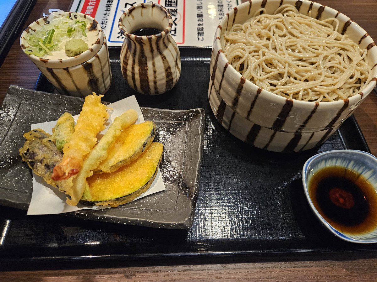 KINGBOSS_M4's tweet photo. ゆっくりまったりいい湯だなぁ♪ https://t.co/3JtqRhl4zq