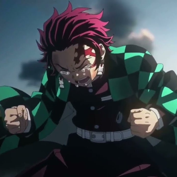 malakeous's tweet photo. Basically Tanjiro when rengoku lost https://t.co/K6XN0Uz96Z