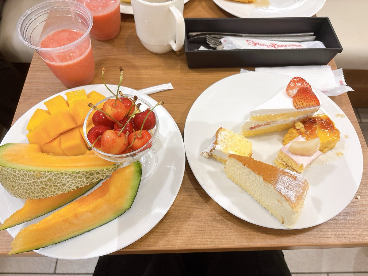 oruka_mothi's tweet photo. 対ありでした！！！
お腹いっぱい！ https://t.co/hebGWpibbP