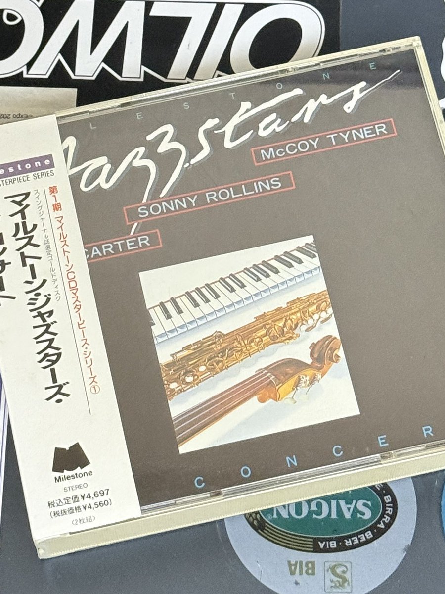 sgntarou's tweet photo. McCoy Tyner, Sonny Rollins, Ron Carter, Al Foster – Milestone Jazzstars In Concert
78年のマイルストーンレーベルの企画物？VSOPに対抗したとからしいけど、大分印象はピースフルというか実直な感じ。個人的にはこれはこれで良いけど、物足りなく感じる人もいそう。
#NowPlaying https://t.co/39mIMXhYxJ