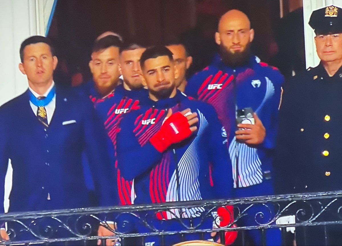 Nicky__Roll's tweet photo. some time has passed and i can’t stop thinking about this fight. i don’t even watch UFC that much but damn this fight stuck with me…

i look forward to ilia’s return ⏳ https://t.co/w77fyLojn3