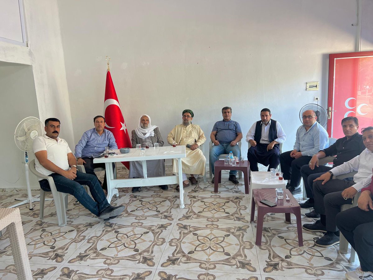 Hacikeserr's tweet photo. Gönül bağımızı her geçen gün daha da güçlendiriyoruz. İlçe Başkanlığımızda bizleri ziyaret eden kıymetli hemşehrilerimize teşekkür ederiz. Kapımız da gönlümüz de Eyyübiyeli vatandaşlarımıza her zaman sonuna kadar açıktır.
@eczosmanmutlu @Sanliurfa_MHP @EmreBuyukbudak https://t.co/S7zogjl5T5