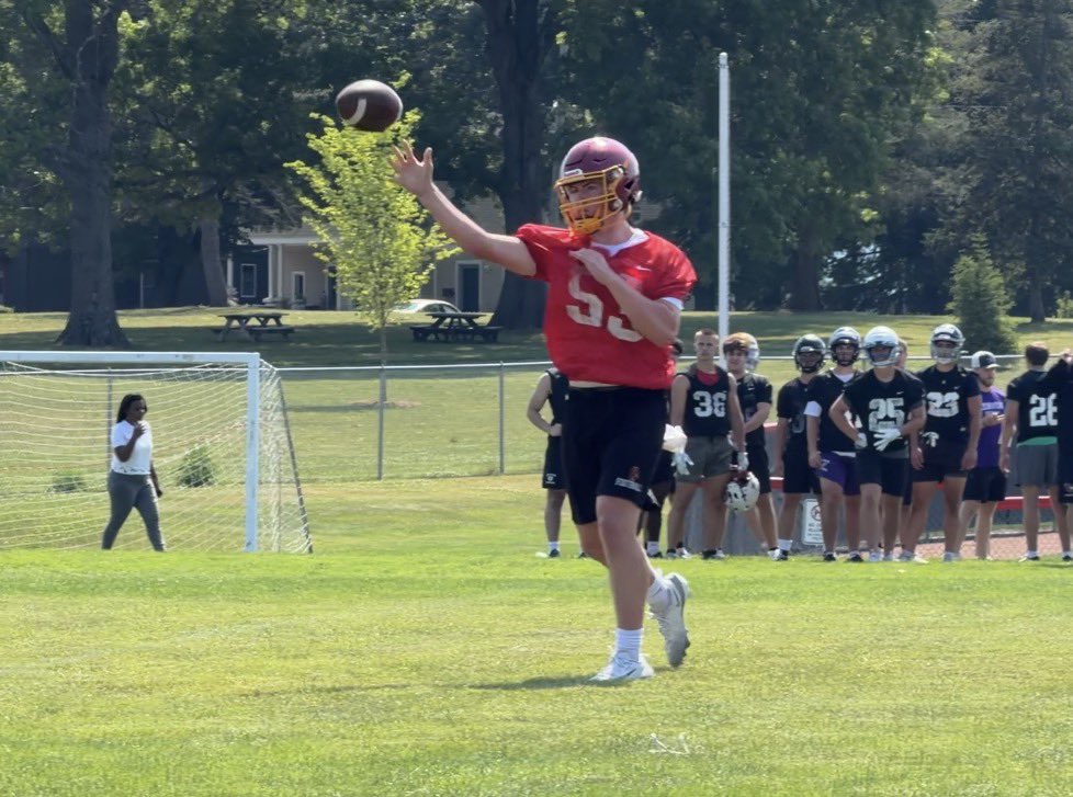 JackBrookes2028's tweet photo. Really enjoyed competing @Wes_Football Mega Camp yesterday. Great camp! Thanks to @CoachDiCenzo, staff, players, and other attending coaches. 

@CoachPowell2121 @IretonAthletics @bishopiretonhs #classof2028 https://t.co/Rigprrd0lg