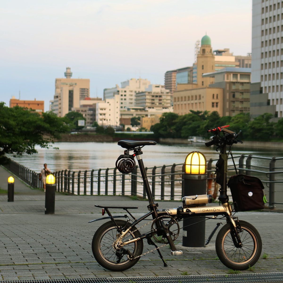 hiji_yurupota's tweet photo. DAHON K3、47Tチェーンリング試走。
トップが街乗りでも使えるくらいのレンジになった。
1,2速は心配してたほどは軽すぎないので、このまま少し乗ってみる。
意外とこのままでも悪くないかも。
#おりたたぶ #dahonk3 https://t.co/MT0YiEaEUn