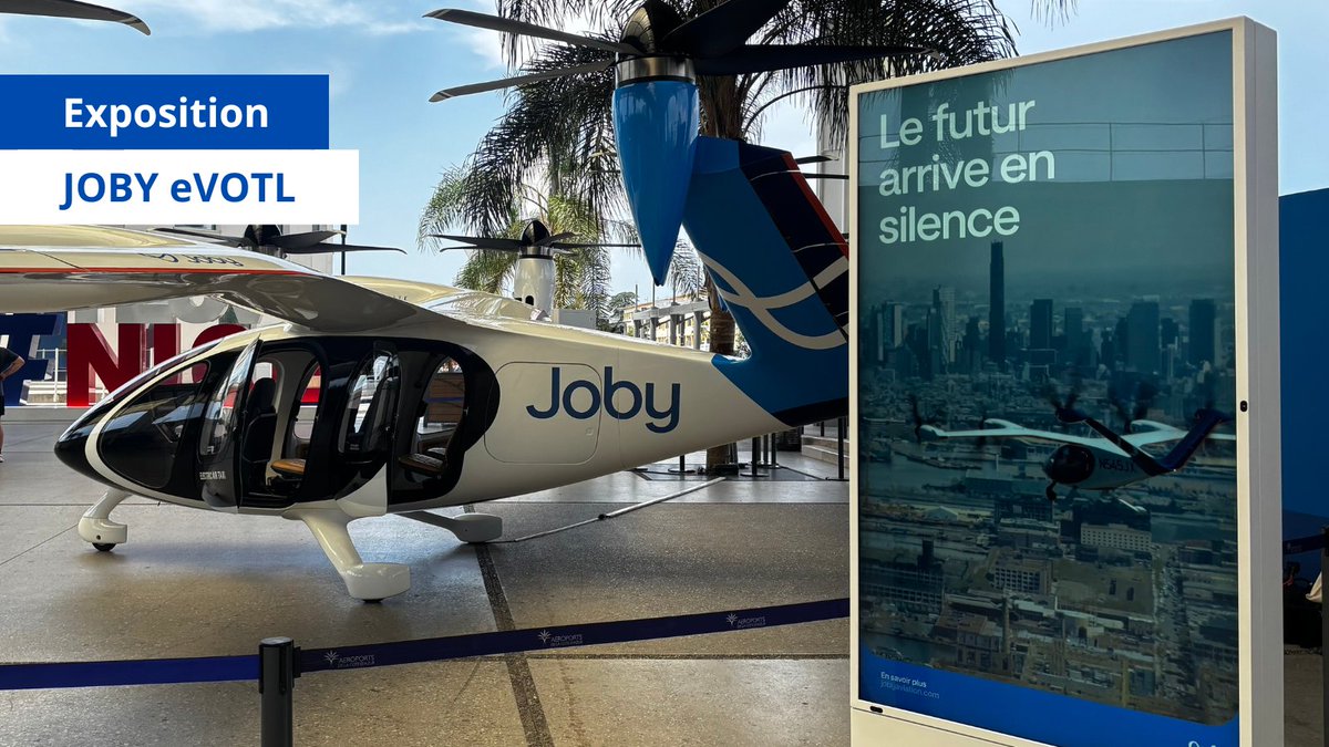 AeroportNice's tweet photo. 🇫🇷 À peine installé, l’eVTOL de @jobyaviation attire déjà tous les regards 👀✈️ 
📅 L'appareil est à découvrir jusqu'au 3 juillet au terminal 1.

🇬🇧 It has barely been unveiled, and Joby’s eVTOL is already turning heads 👀✈️
📅 The aircraft is on display at Terminal 1 until 3 July.