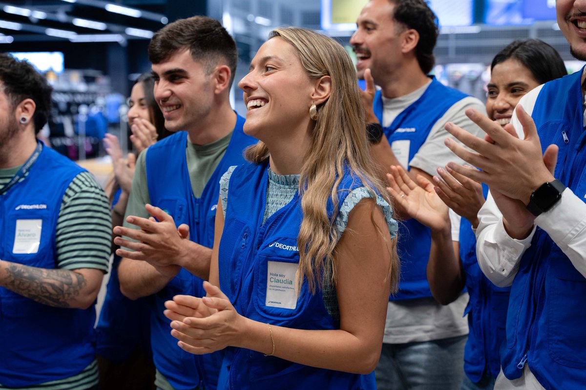 Diffusion_Sport's tweet photo. .@DecathlonEspana experimentó una magnífica evolución en el ejercicio 2025, con un aumento en las #ventas superior al 8% y una mejora de su #beneficio de un 17%.

https://t.co/NxBPjR4UdL https://t.co/sNM4oUSvCX