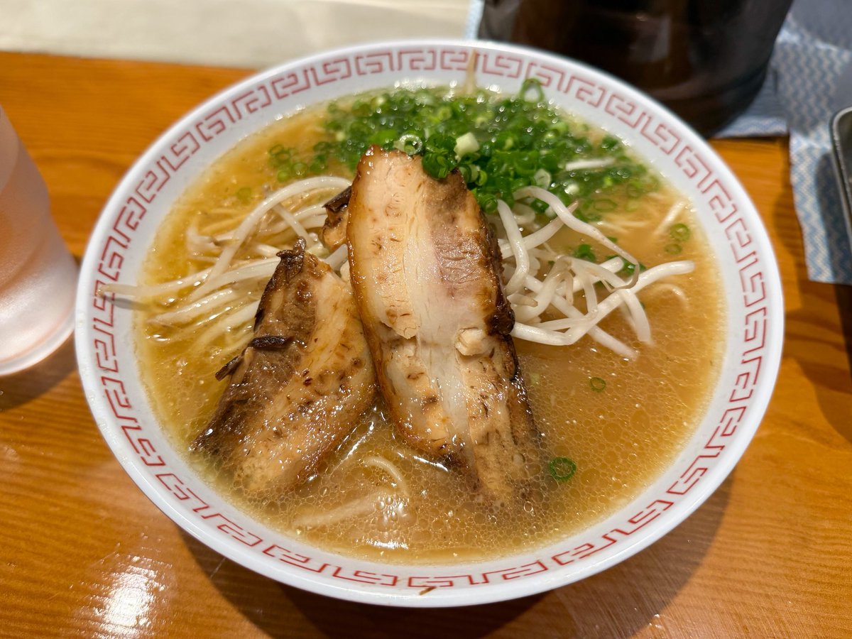 unicorn0204's tweet photo. 昨日は小学校のお友達とお出かけだったの！
美味しいごはんとコーヒーと脱出ゲームとカラオケと、で充実しててとっても楽しかったー！！✨ https://t.co/NkVFoObWIT