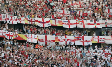 AnthonyRJoseph's tweet photo. Police say 93 England fans have been arrested so far during the World Cup - 88 in the UK and 5 in the USA.

There's been 463 incidents, which is higher than this stage in Euro 2024 (304) and the World Cup in 2022.

There's been 162 incidents in pubs/bars &amp; 109 domestic incidents. https://t.co/MMmLxUErmx