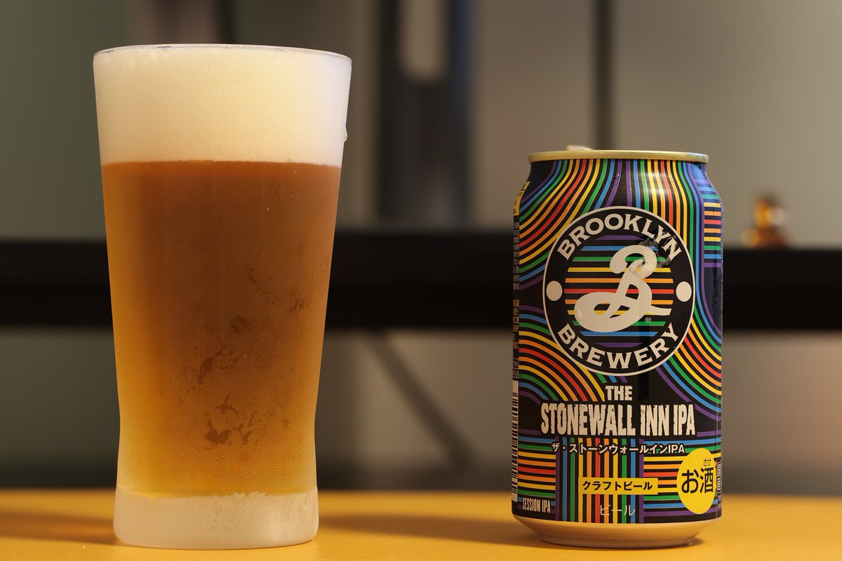 takechicokebeer's tweet photo. ブルックリンブルワリー　ザ・ストーンウォールインIPA
Alc.5%
レインボーをあしらったデザインの限定商品。 https://t.co/xC77fzzc4A