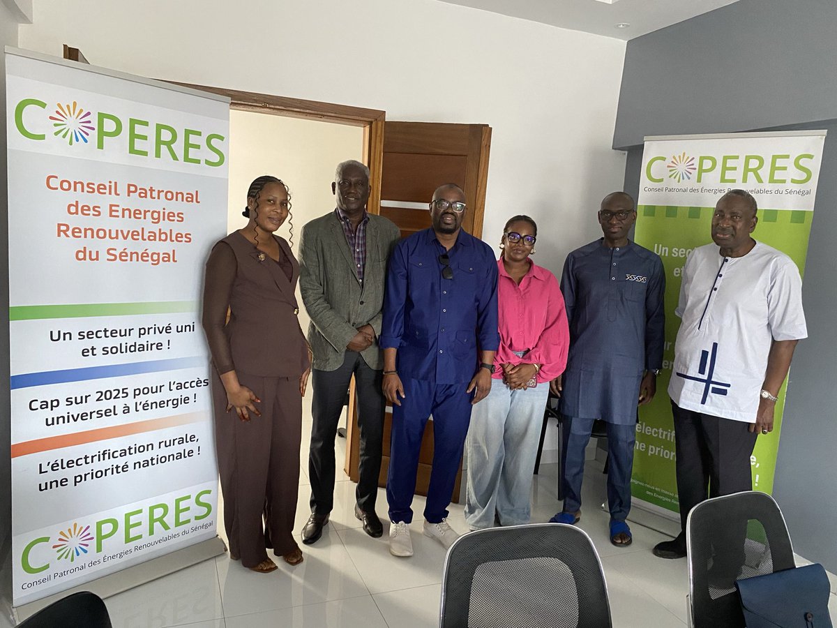 actionsolidint's tweet photo. L’ONG Action Solidaire International (ASI) a eu le plaisir de rencontrer le COPERES dans ses locaux, dans un esprit d’échange, de collaboration et de partenariat.        
#ActionSolidaireInternational #ASI #COPERES #Partenariat #Solidarité #Développement #Engagement https://t.co/i4kSBrt4uA