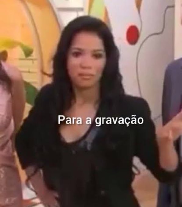 sr_mangoni's tweet photo. @didigoss @ADaCotaMonteiro Que vídeo é esse kkkkkk https://t.co/xsIpGEpAXJ