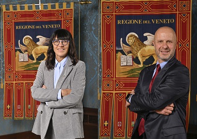 Consiglioveneto's tweet photo. Bigon e Trevisi (Pd): “Interrogazione su #IPAB  Legnago (VR). Forti criticità organizzative, necessario tavolo di confronto e misure di tutela dei lavoratori e dell’utenza. Quali gli interventi della Regione?”
https://t.co/AhbpzRGik0 https://t.co/eM0DFYqzLl
