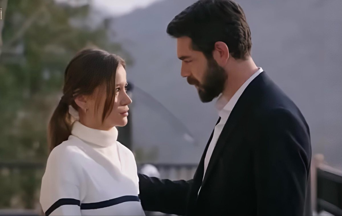 DilBarFanpage's tweet photo. 𝒟𝒾𝓁𝐵𝒶𝓇  🤍

#DilBar #KanÇiçekleri https://t.co/wC0jmXQA8x