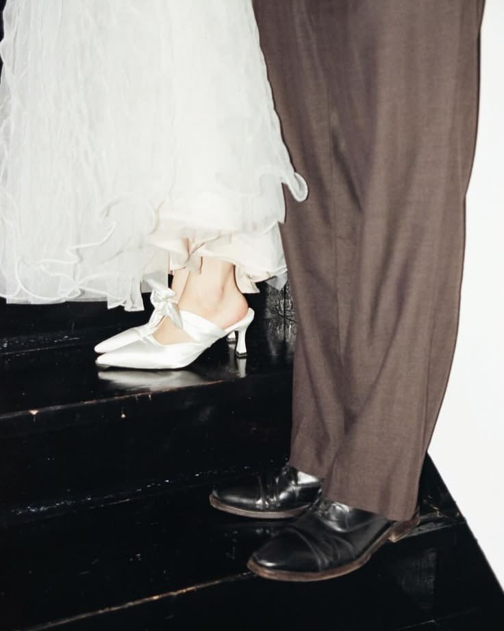 altmuay's tweet photo. this jacegon wedding https://t.co/e1glhJCsw9