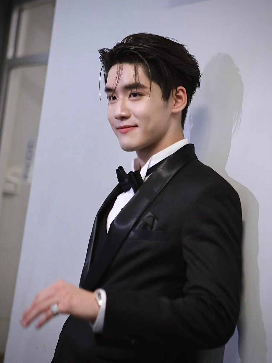 LengTNPOfficial's tweet photo. IG 𝐥𝐞𝐧𝐠𝐬𝐨 𝐔𝐏𝐃𝐀𝐓𝐄 || 2026.06.30

It means love destiny 🪄✨ (1/2)

#LengThanaphon https://t.co/Wfgd2EwD22