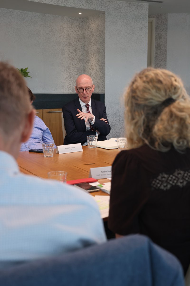 DWPgovuk's tweet photo. Government brings together tech leaders and disability charities to boost disability inclusion in the workplace, exploring how we harness assistive tech to unlock new opportunities https://t.co/SKzDD7oe9P