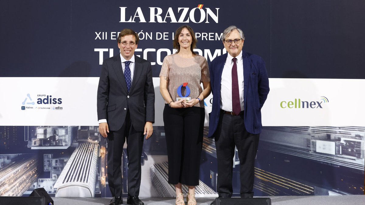 SegGlobalFinanz's tweet photo. Globalfinanz recibe el Premio Mejor Correduría de Seguros de Vida Riesgo de LA RAZÓN: Globalfinanz ha recibido el Premio Mejor Correduría de Seguros de Vida Riesgo en la XII edición de los Premios Tu Economía de LA RAZÓN, un reconocimiento que refuerza… https://t.co/JlyMfMjGBL https://t.co/vOY4OkTC3H