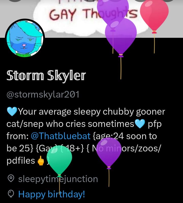 stormskylar201's tweet photo. It da day https://t.co/nxEtfvKUJl