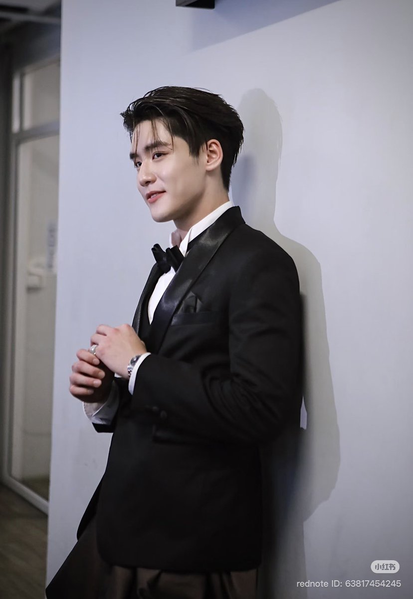 LengTNPOfficial's tweet photo. Love destiny🪄💫✨

(1/2)​​​ 

⋆｡˚  REDNOTE  (小红书) 𝐥𝐞𝐧𝐠𝐬𝐨 𝐔𝐏𝐃𝐀𝐓𝐄 || 2026.06.30 ◡̈

#LengThanaphon https://t.co/tRj6Ta6fY7