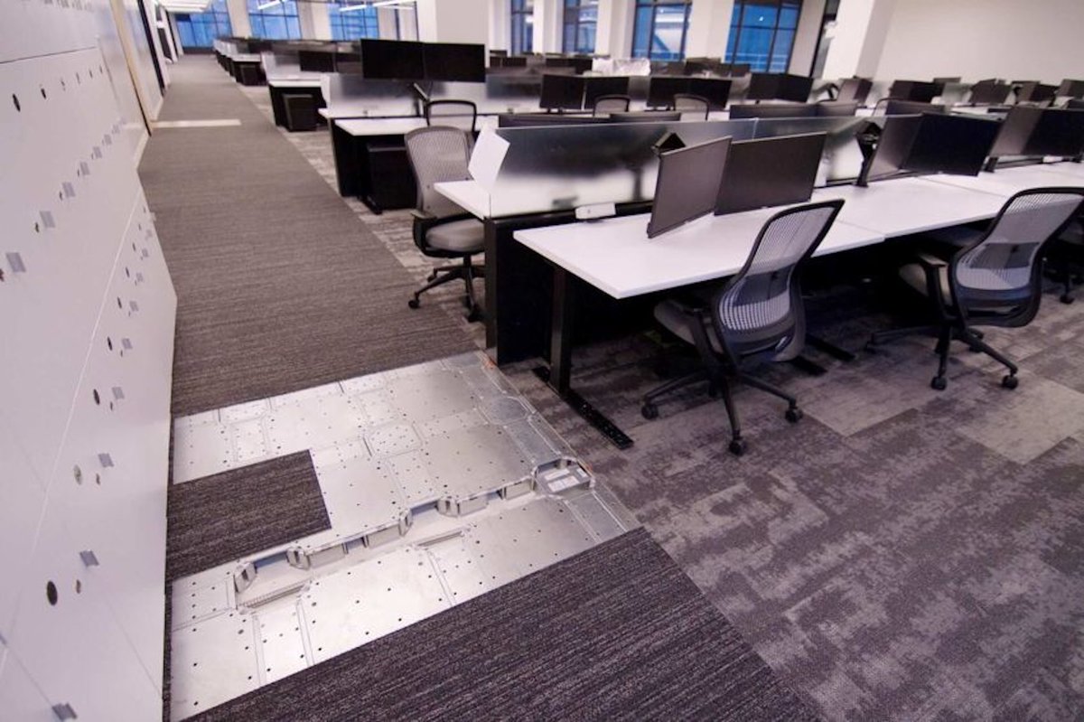 freeaxez's tweet photo. Renovation projects shouldn't lock spaces into outdated infrastructure. Flexible access flooring helps modernize commercial environments while simplifying future technology upgrades, reconfigurations, and evolving workplace needs. https://t.co/ufesVhN6wv https://t.co/6A8sVfwQaL