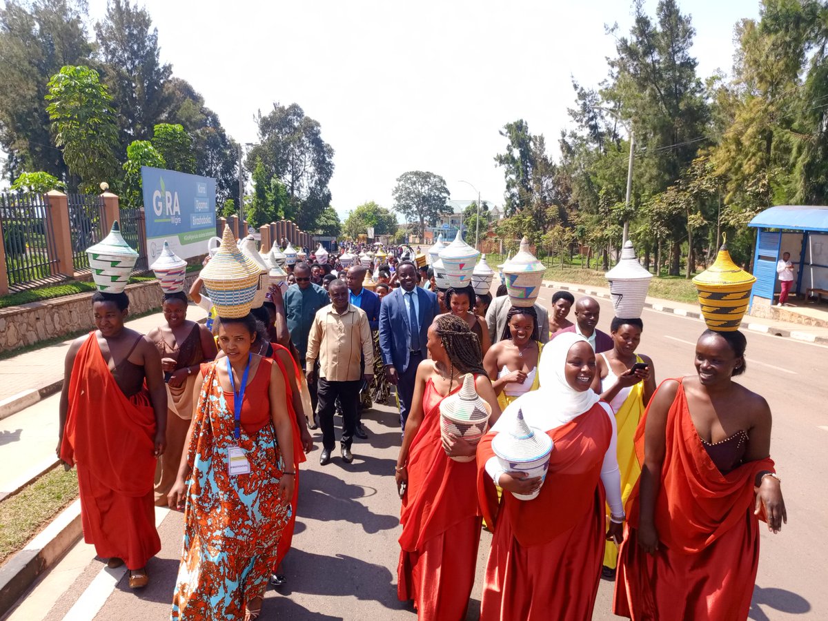 EricGeorgehare's tweet photo. Kuri uyu wa mbere taliki ya 29/06/2026, muri @GicumbiDistrict habereye inteko rusange y'urubyiruko aho twishimiye ibyo bagezeho, kuremera abatishoboye no gushima Leta ikomeje kububakamo icyizere. @RwandaLocalGov @RwandaYouth @RwandaYouthArts @jnabdallah  @gatjmv @HarelimanaAK https://t.co/d6iPIylbuy