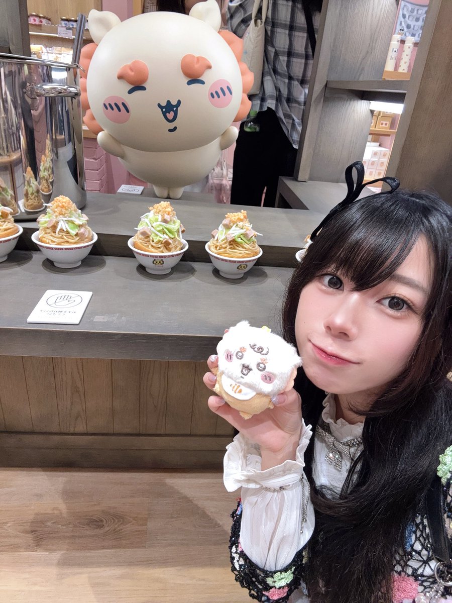 arkts2's tweet photo. ちいかわのパン屋さんたのしかった꒰(՞..◜ヮ◝..՞)꒱

#自撮り界隈 #いいね返し https://t.co/GZyyIvLK0j