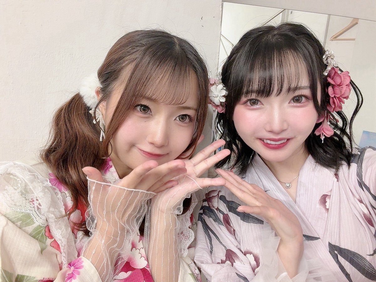 kogaya_kaede's tweet photo. #MISHIMALIVE
みなさんとのお写真！！！🌻✨ https://t.co/Xy1Y6nujqx