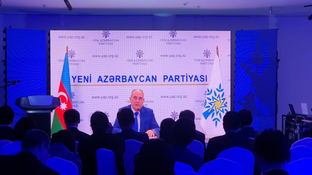 YAP_1992's tweet photo. YAP Sədrinin müavini – Mərkəzi Aparatın rəhbəri Tahir Budaqov ICAPP Daimi Komitəsinin xüsusi sessiyasında çıxış edib.

https://t.co/qeQH7ve72q https://t.co/Fp15f0XJRE