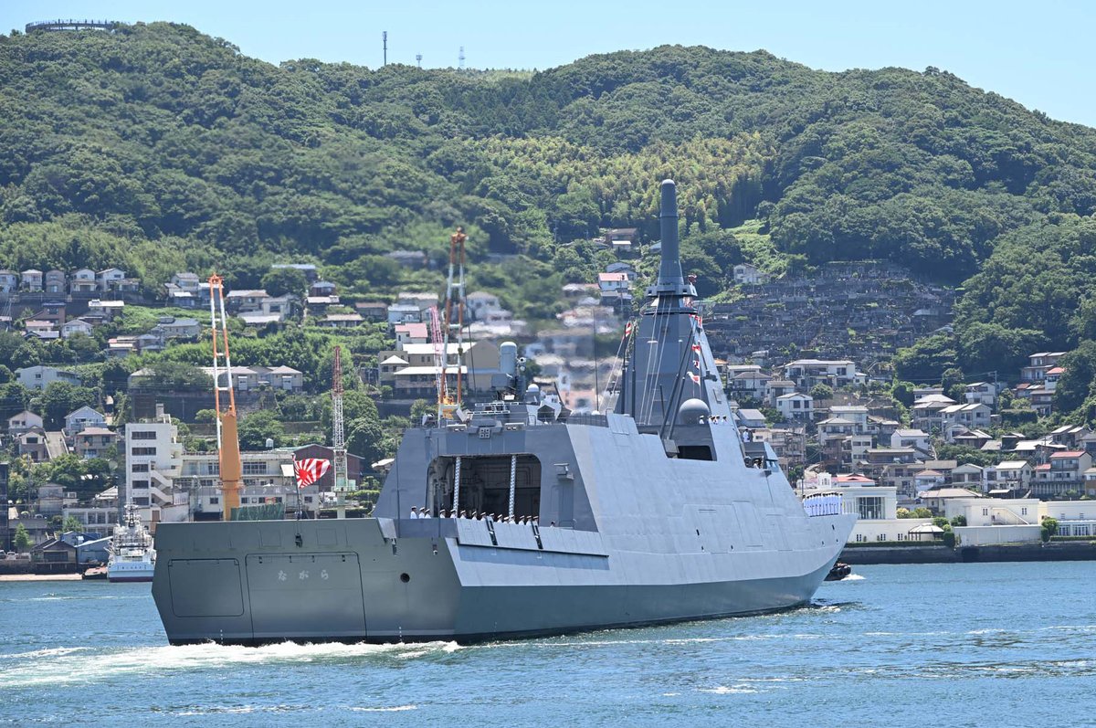 JMSDF_PAO's tweet photo. 29 JUNE, the ship Commissioning Ceremony for #FFM #NAGARA was held at Nagasaki Shipyard, Mitsubishi Heavy Industries, Ltd.
FFM NAGARA is the 10th MOGAMI class, and she will be deployed to Kure.

#JMSDF  #Fleet  #Frigate https://t.co/ykUP18LaJL
